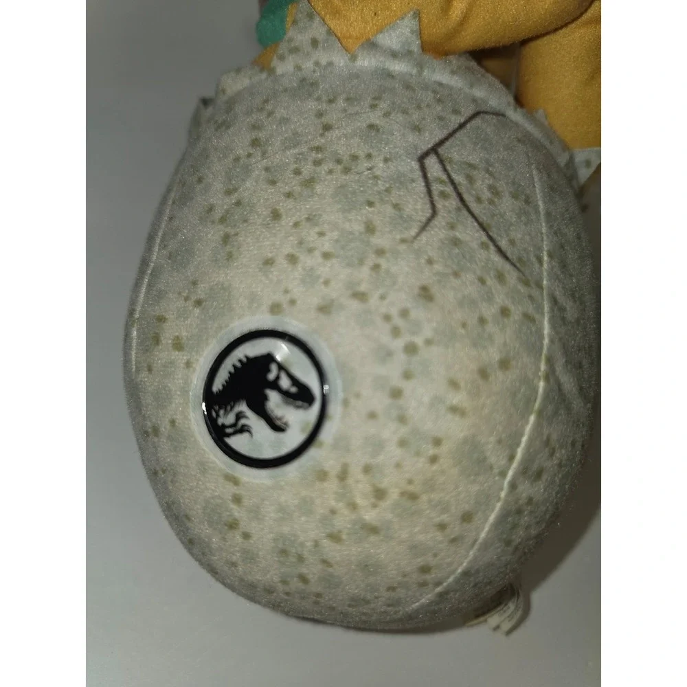 Jurassic World Camp Cretaceous plush toy Bumpy the Ankylosaurus‎ hatching egg